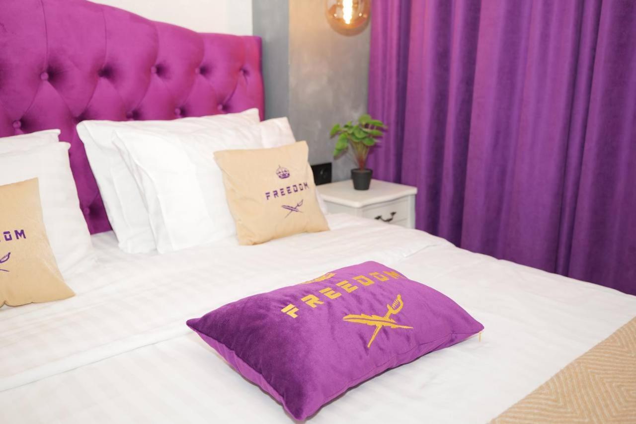 Don Papa Apartments In City Center Kiev Luaran gambar